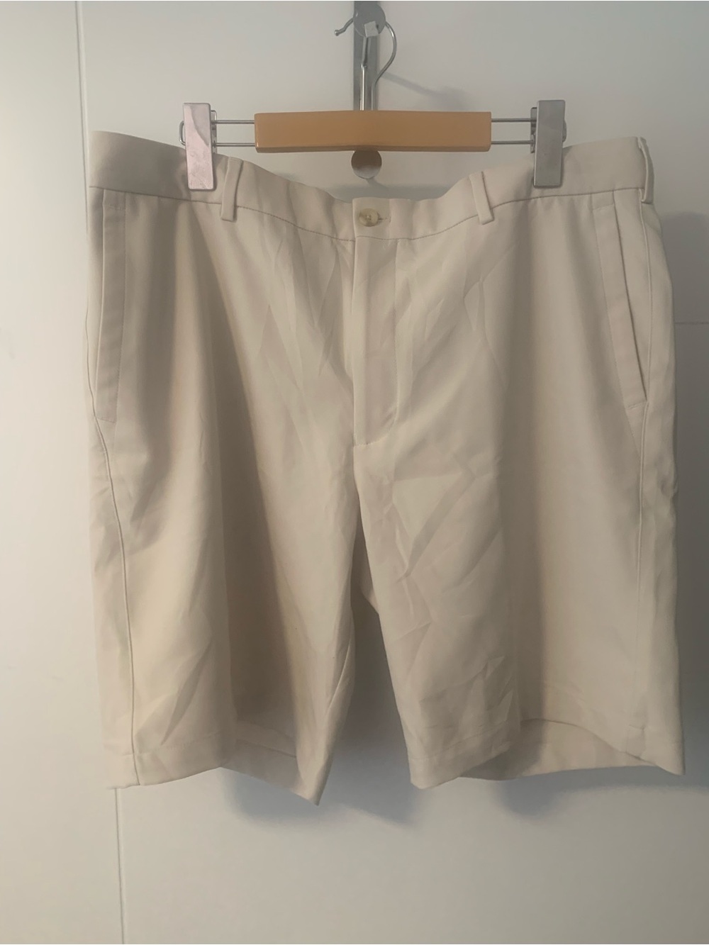 Peter Millar Cream Flat-Front Golf Shorts athletic wearA9